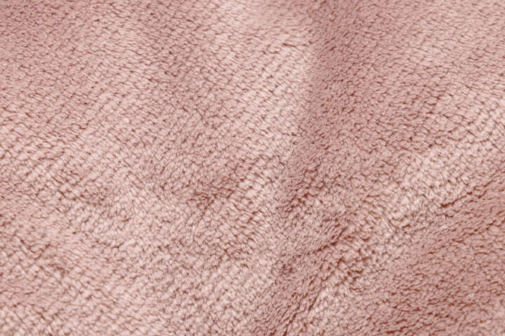 Designed by Lotte Katzenkorb "Ribbed"